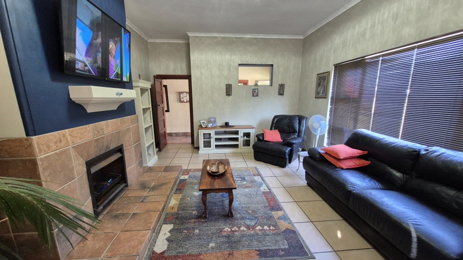 4 Bedroom Property for Sale in Strand North Western Cape